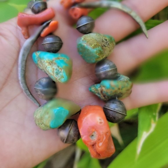 WOW Native American heavy 1940s sterling bench beads, turquoise, and coral - Picture 7 of 14